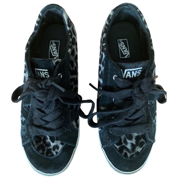 Vans Classic Velvet Animal Print Black Athletic Low Sneaker - Picture 2 of 6